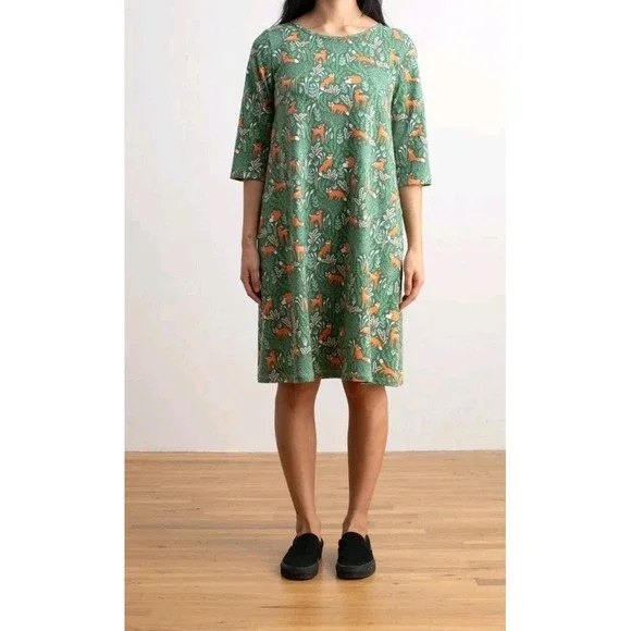 Winter Water Factory Helsinki Deer & Foxes Dress XXXL 3XL Green NWOT 3/4 Sleeve - Picture 3 of 6